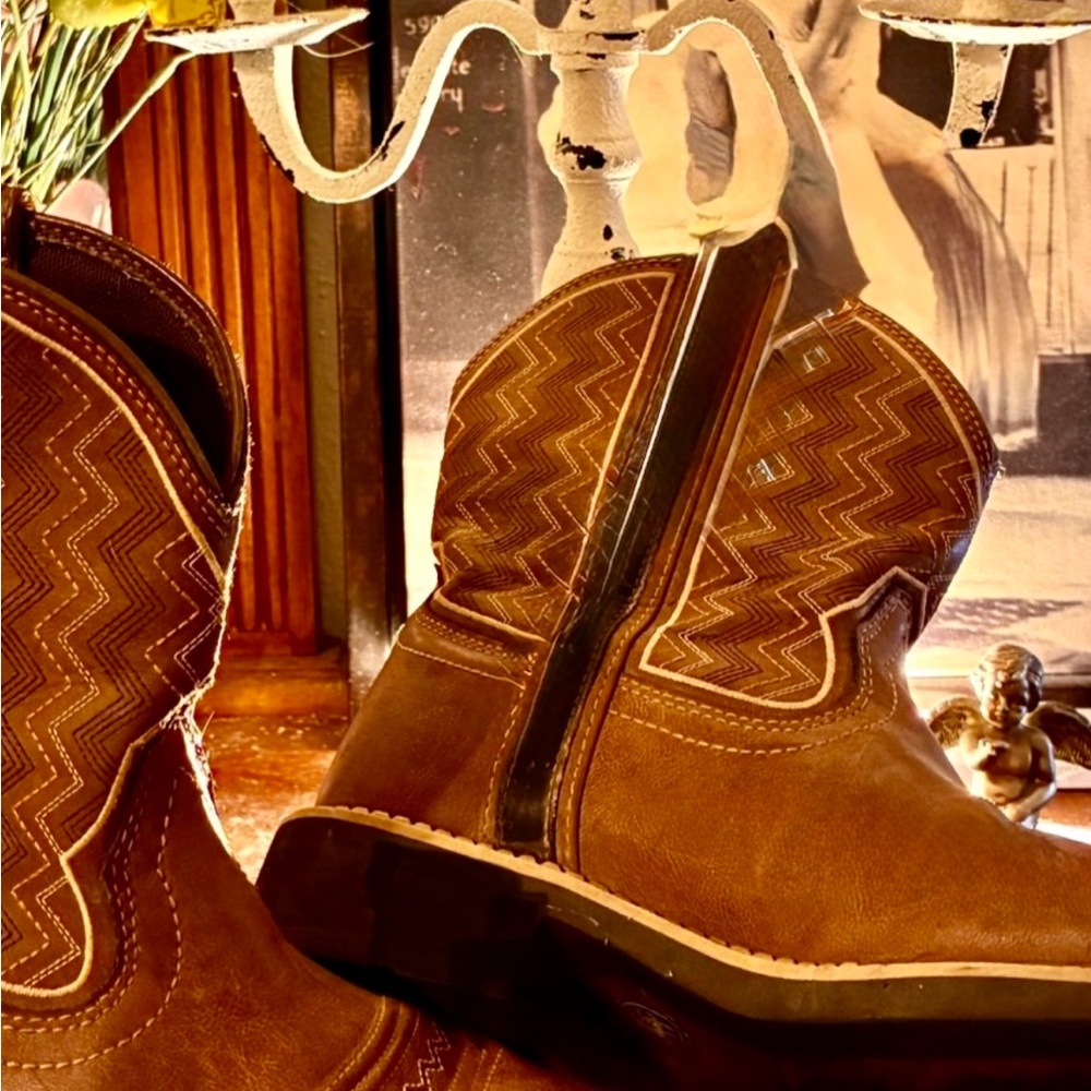 Ariat Black Sole Cowboy Boots